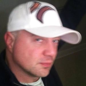 Meet your Posher, Clint